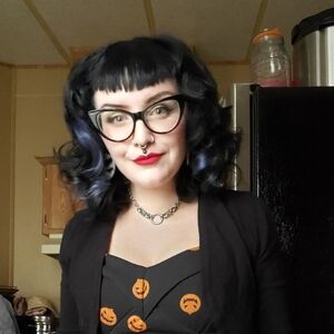 Meet your Posher, Grey